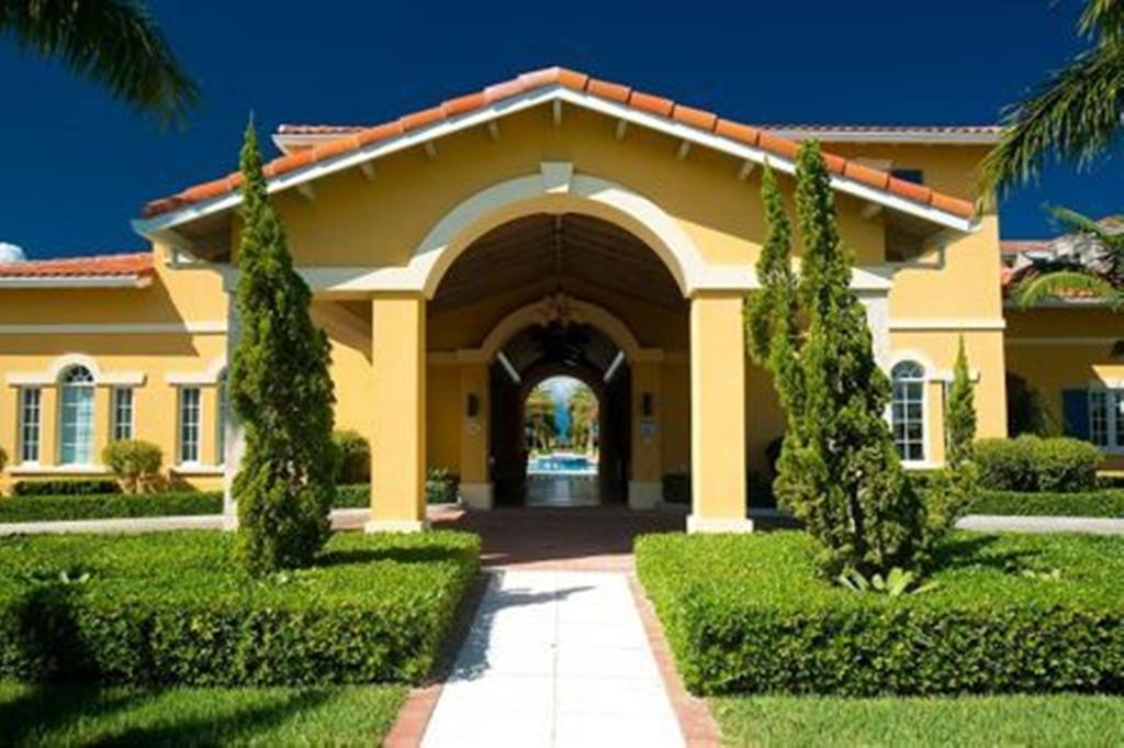 The Tuscany On Grace Bay Exteriér fotografie